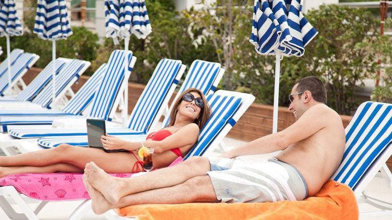 Mercia Hotels & Resorts Бююкчекмедже Экстерьер фото